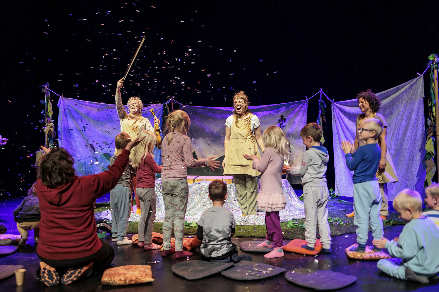 Bilde av barn på konsert