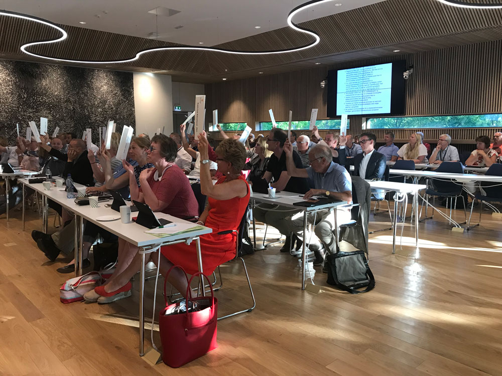 Fastlandsforbindelsen avgjøres i fylkestinget der det ble avstemming om bru eller tunnel fra Tønsberg til Nøtterøy