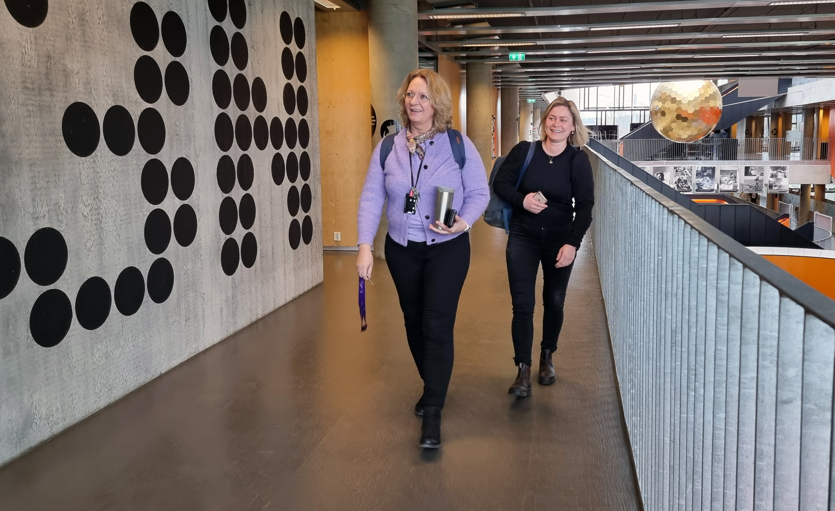 Kari Tvetene Haga og Hilde Christoffersen Lindstøl har tilrettelagt og spesialisert undervisningen.