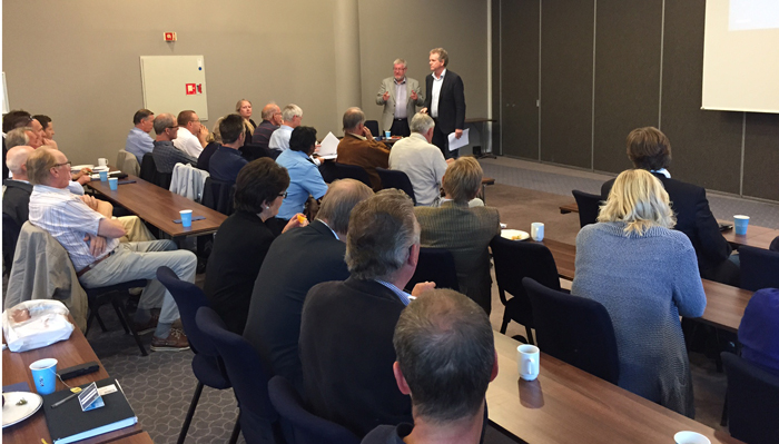 Bilde fra møte i Samarbeidsgruppa for Bypakke Tønsberg-regionen i 2015