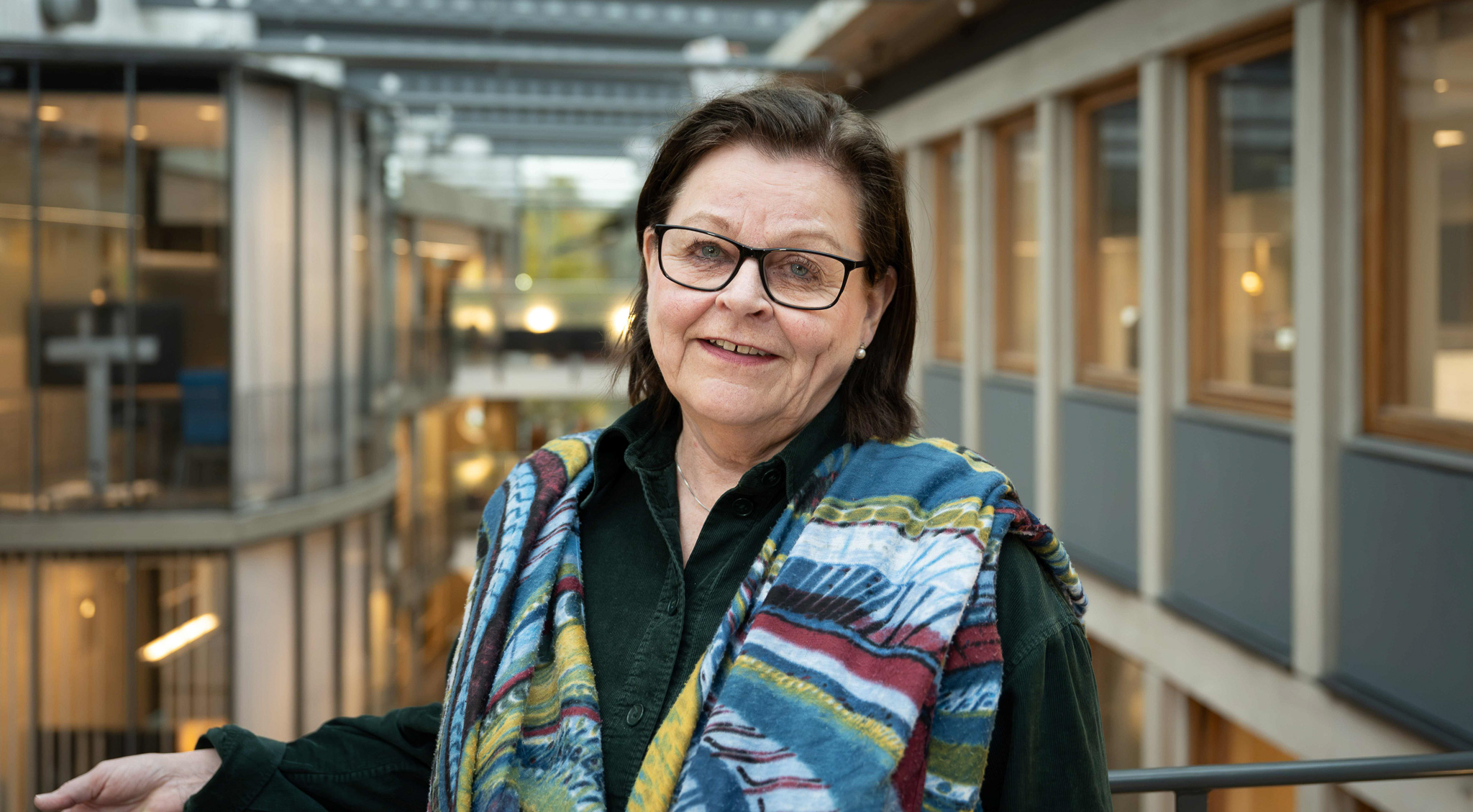 Fylkesdirektør Toril Eeg inne på fylkeshuset