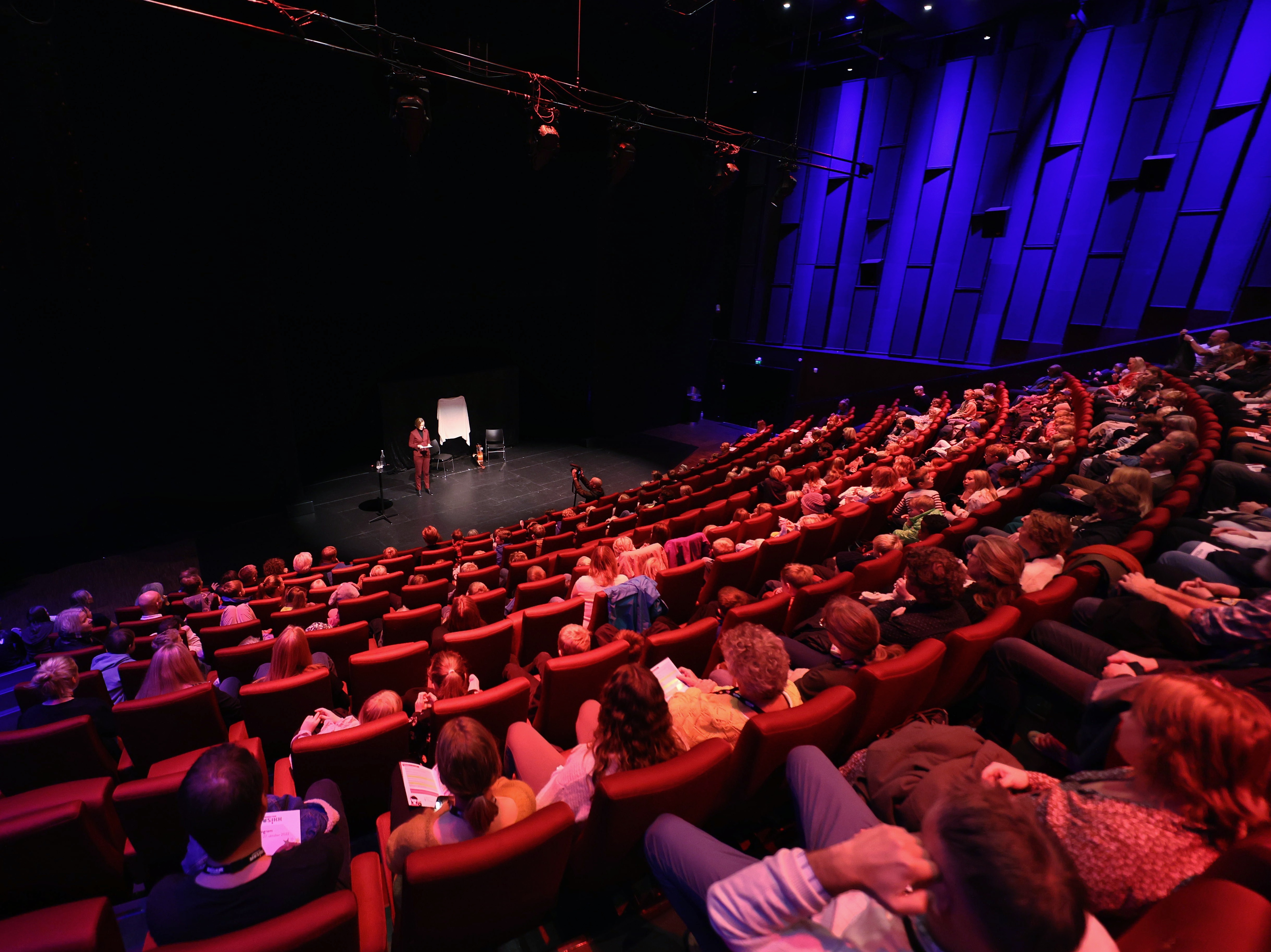 Tilhørere i konsertsal